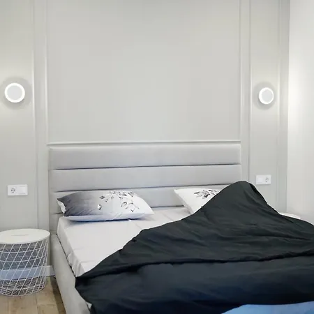 51 перлина біля моря