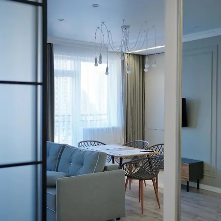 51 перлина біля моря *