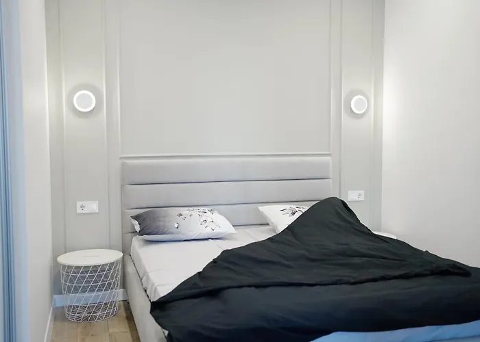 51 перлина біля моря