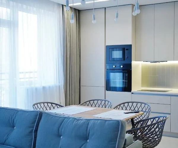 51 перлина біля моря *