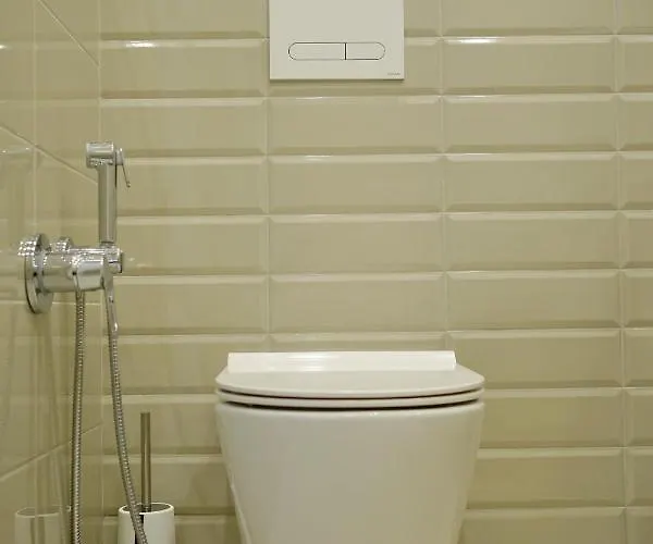 51 перлина біля моря *