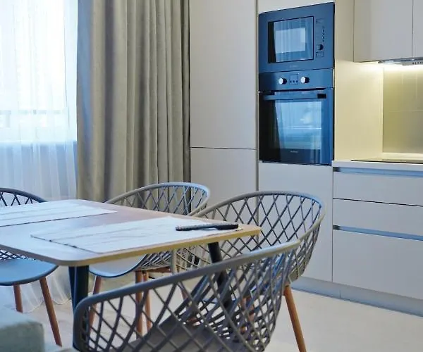 51 перлина біля моря